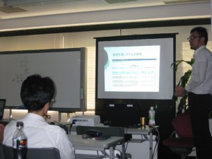 3 堂々たる新入社員に、