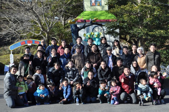 東山動物園で集合写真