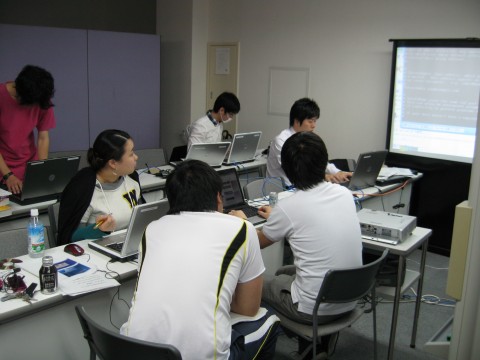 サーバ構築とECサイト立上げを勉強しました
