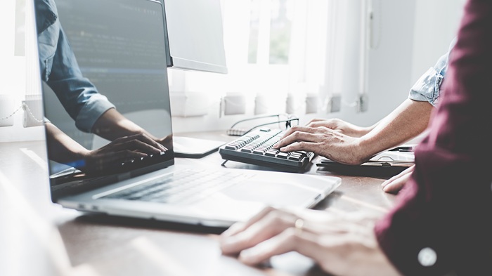 ヨドックのシステム開発